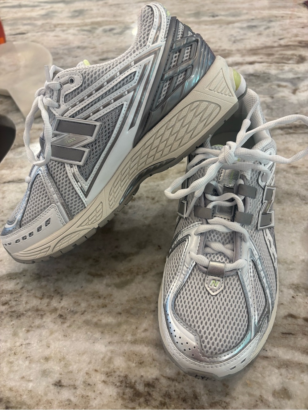 NEW size 9 Women’s new balance 1906r ONLY TRIED ON … ordered from Anthropologie